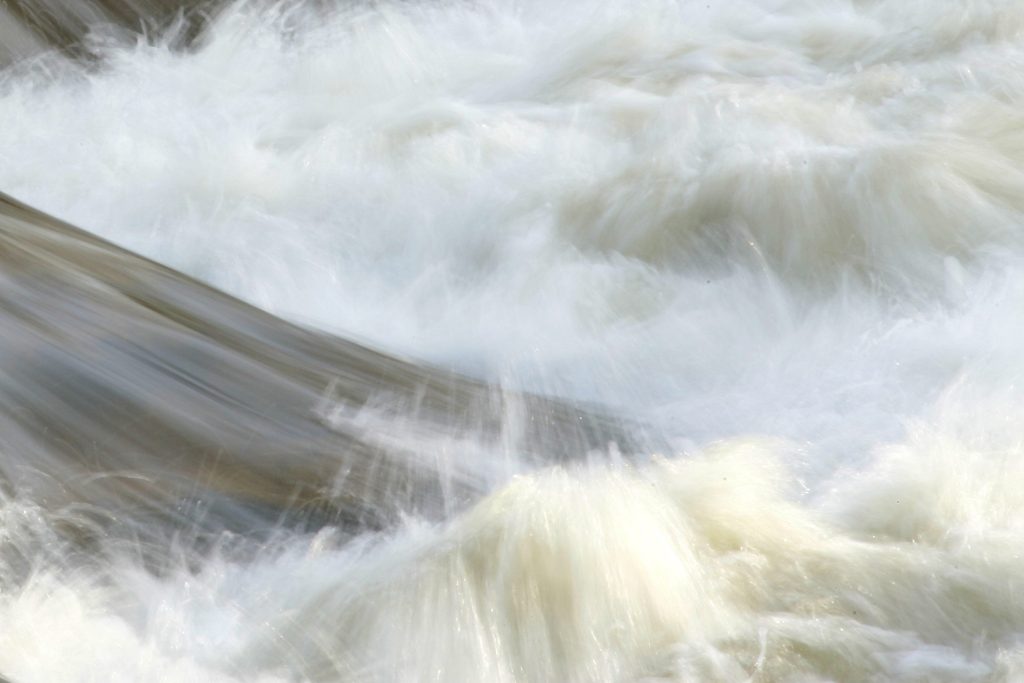 Agua Fluyendo